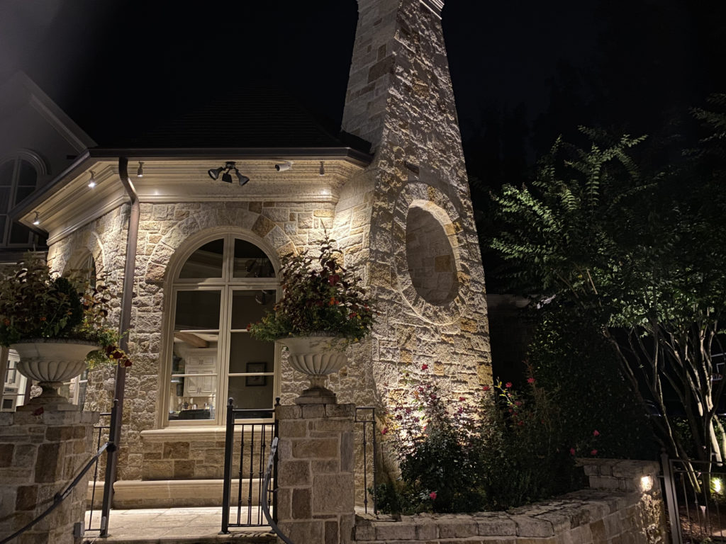 lights at house bay window